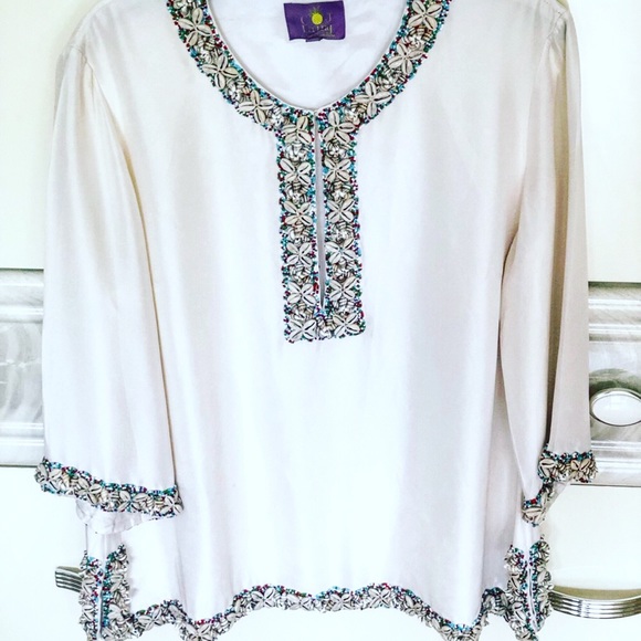 CJ LAING Tops - ⚠️ 200$ off CJ LAING Top size XL